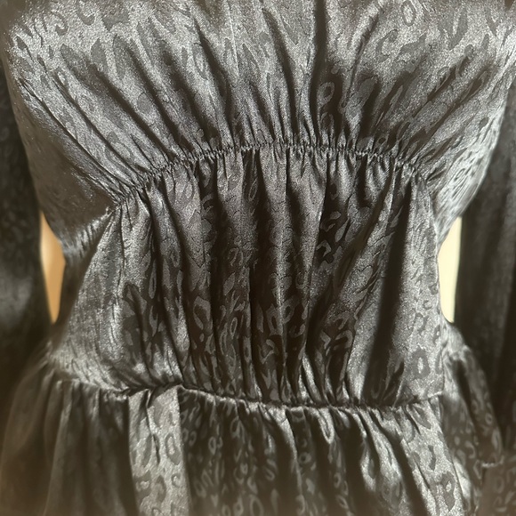 The Impeccable Pig Anthropologie Long Sleeve Black Blouse. Size Medium - Picture 3 of 9